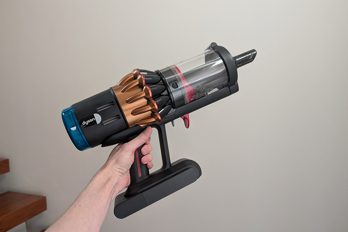 Test Dyson V16 Piston Animal – Precizní práce