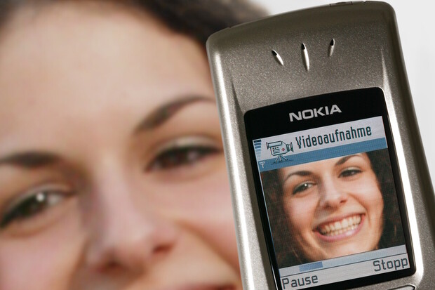 Multimediální zprávy zabil nejen vývoj, ale i nenasytnost operátorů