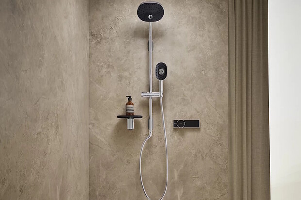 Tato sprcha sama recykluje odpadní vodu, může ušetřit až 80 %