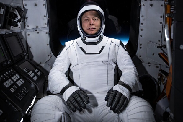 Obrovské překvapení! Elon Musk se dostal na soupisku mise Artemis II. Jak to dokázal?