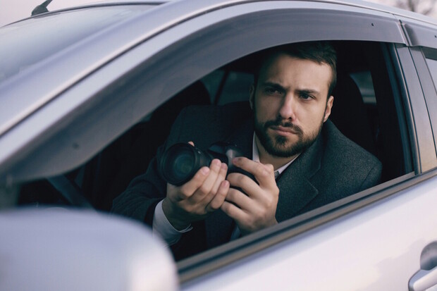 Oběť stalkingu žaluje OpenAI za to, že ChatGPT pomáhal útočníkovi