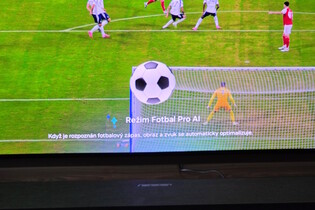 Umělá inteligence v televizorech Samsung vylepší váš zážitek z fotbalu. Jak? 