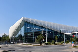 Lufthansa otevírá u frankfurtského letiště nové návštěvnické centrum Hangar One