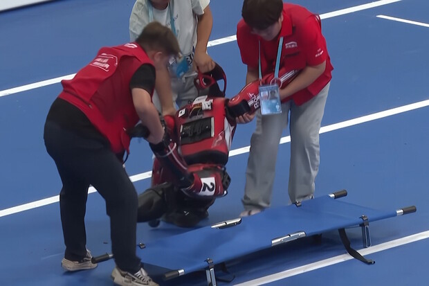 Humanoidní robot pokořil rekord Usaina Bolta na 100 metrů