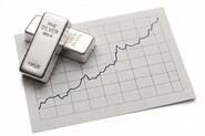 Co ovlivňuje cenu stříbra a proč ji investoři sledují?