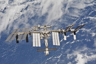 Dlouhý pobyt astronautů na ISS se chýlí ke konci. Crew-10 odstartuje v březnu