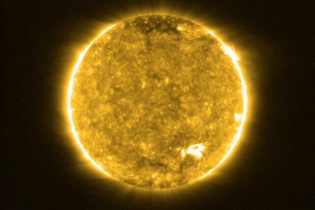 Solar Orbiter pořídil dosud nejdetailnější snímky Slunce