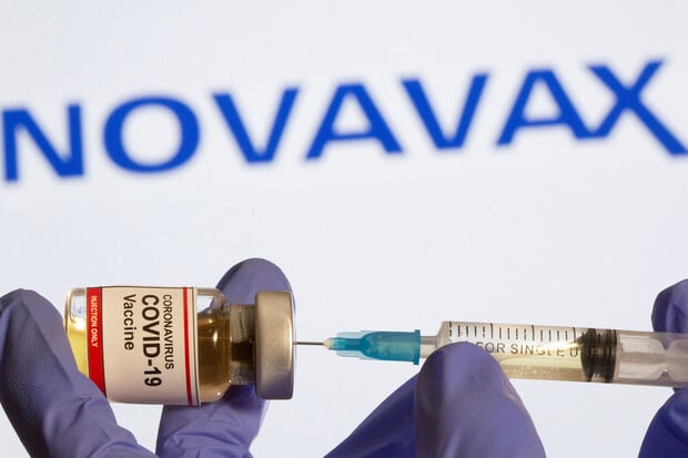 Vakcína Novavax prokázala v poslední fázi klinických testů účinnost přes 90 %