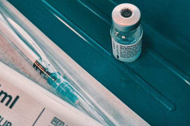 U očkovaných je minimální pravděpodobnost úmrtí na koronavirus