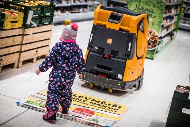 V českém Albertu můžete už dnes narazit na autonomní úklidové roboty