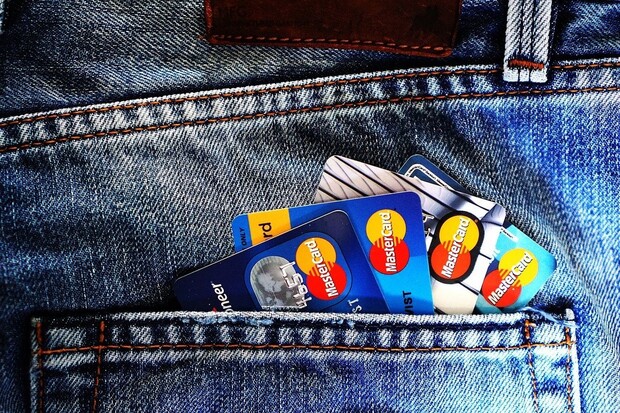 Budoucnost plateb na internetu je podle Mastercard v neviditelném ověřování
