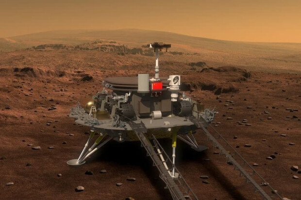 Čínský rover Ču-zung úspěšně přistál na Rudé planetě
