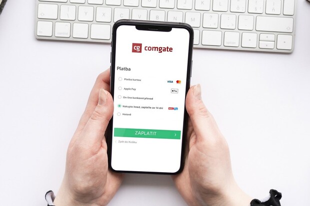 Služba Mall Pay je nově dostupná v 7 000 e-shopech využívajících ComGate