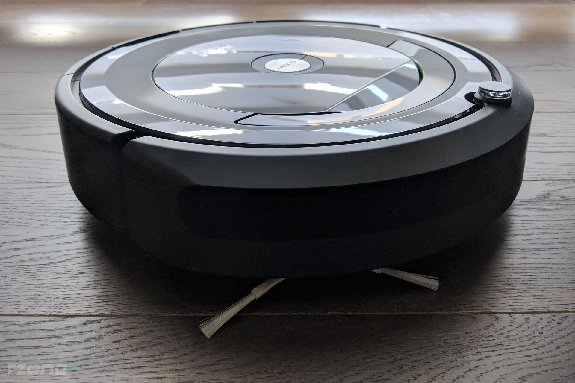 iRobot Roomba 695