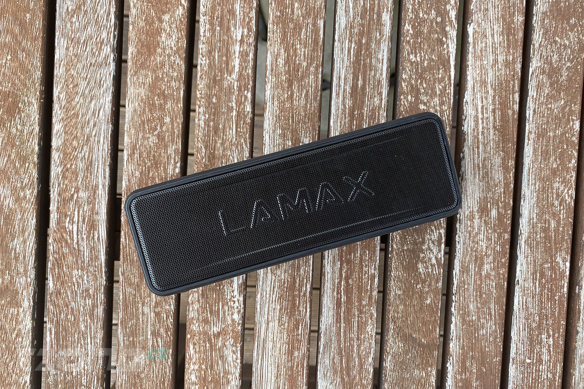 LAMAX Sentinel2