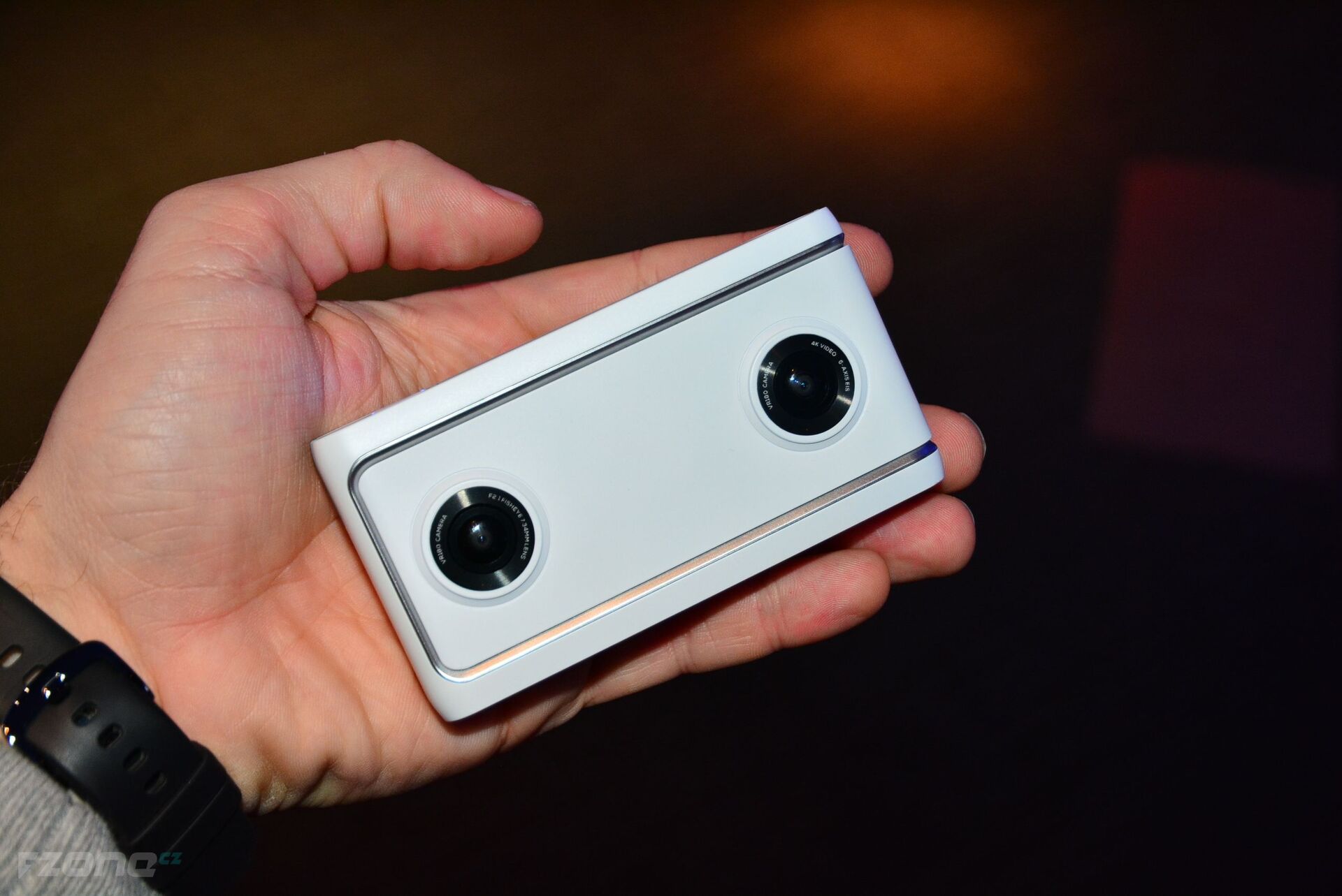 Lenovo Mirage Camera