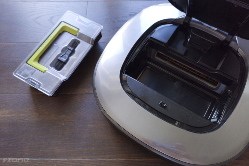 LG Hom-Bot VR65710LVMP