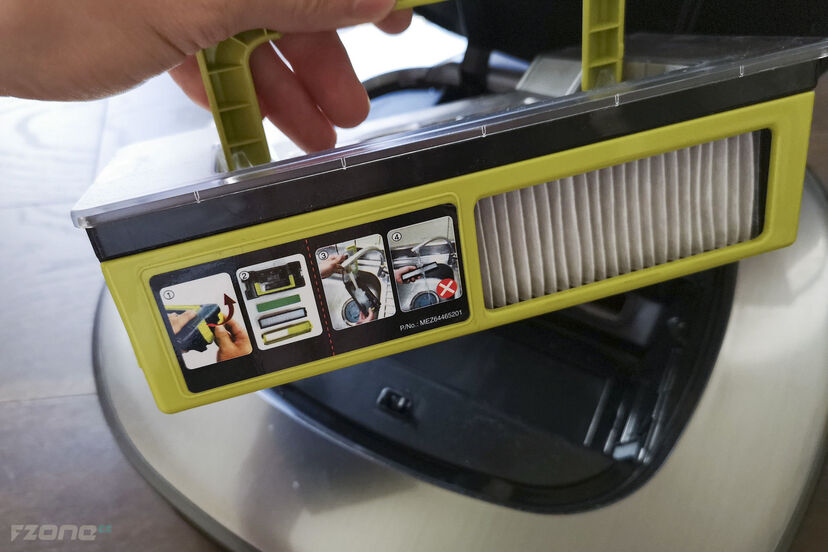 LG Hom-Bot VR65710LVMP