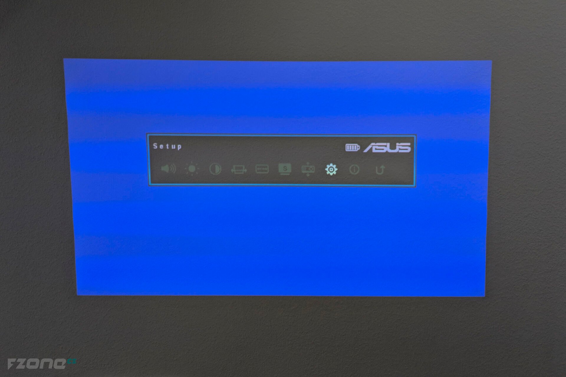 Menu - ASUS ZenBeam E1