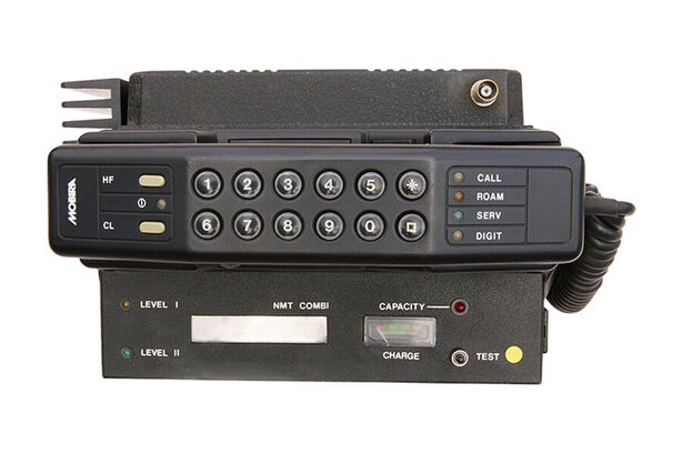 Mobira Senator Combi