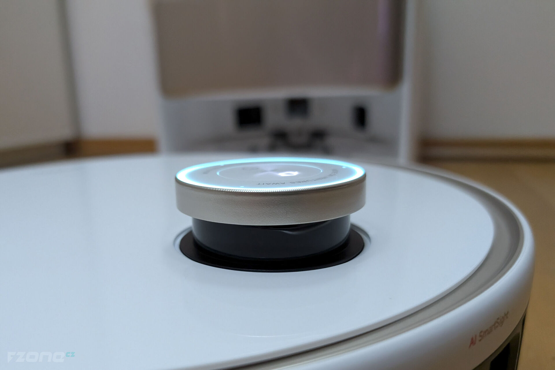 Mova V50 Ultra