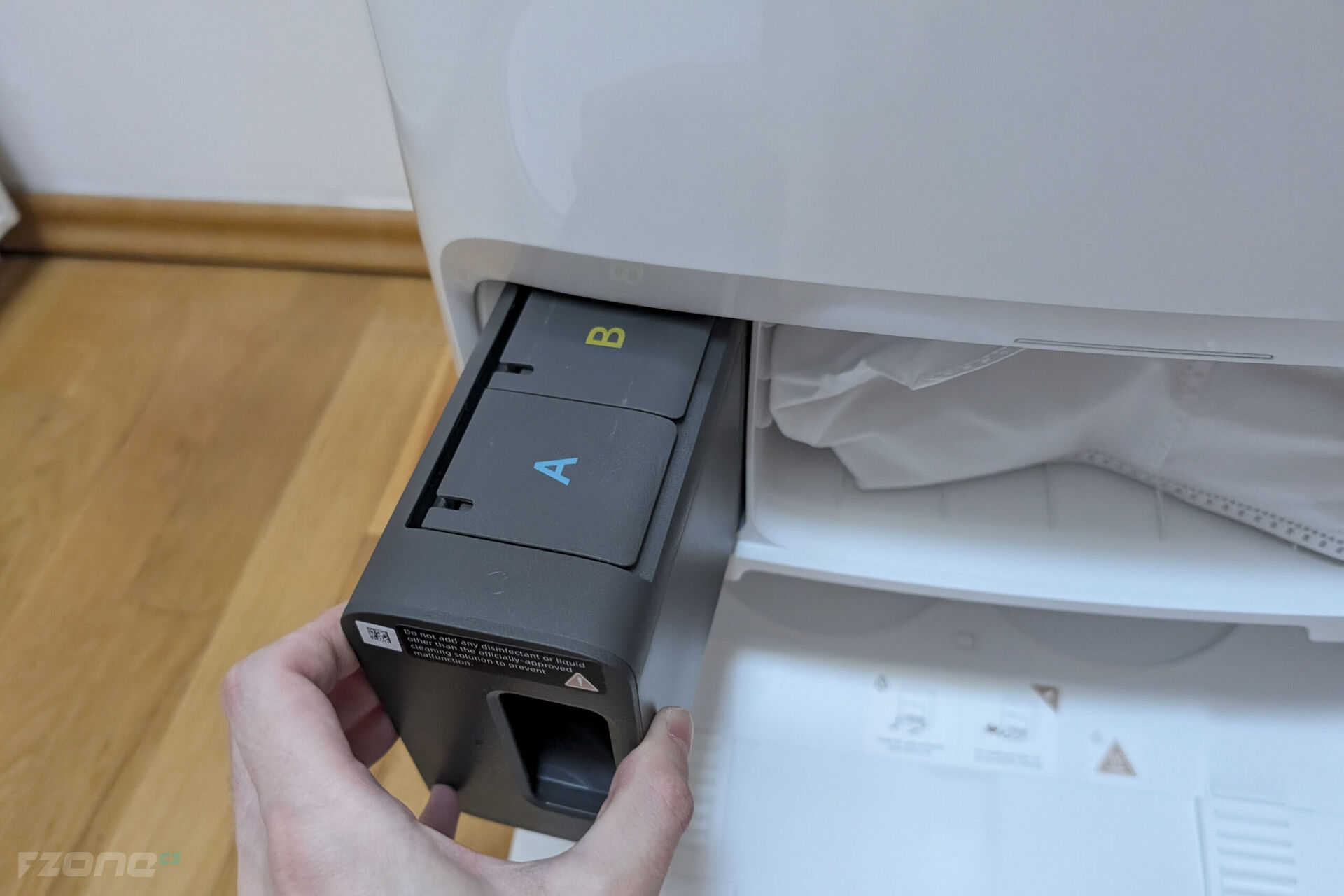 Mova V50 Ultra