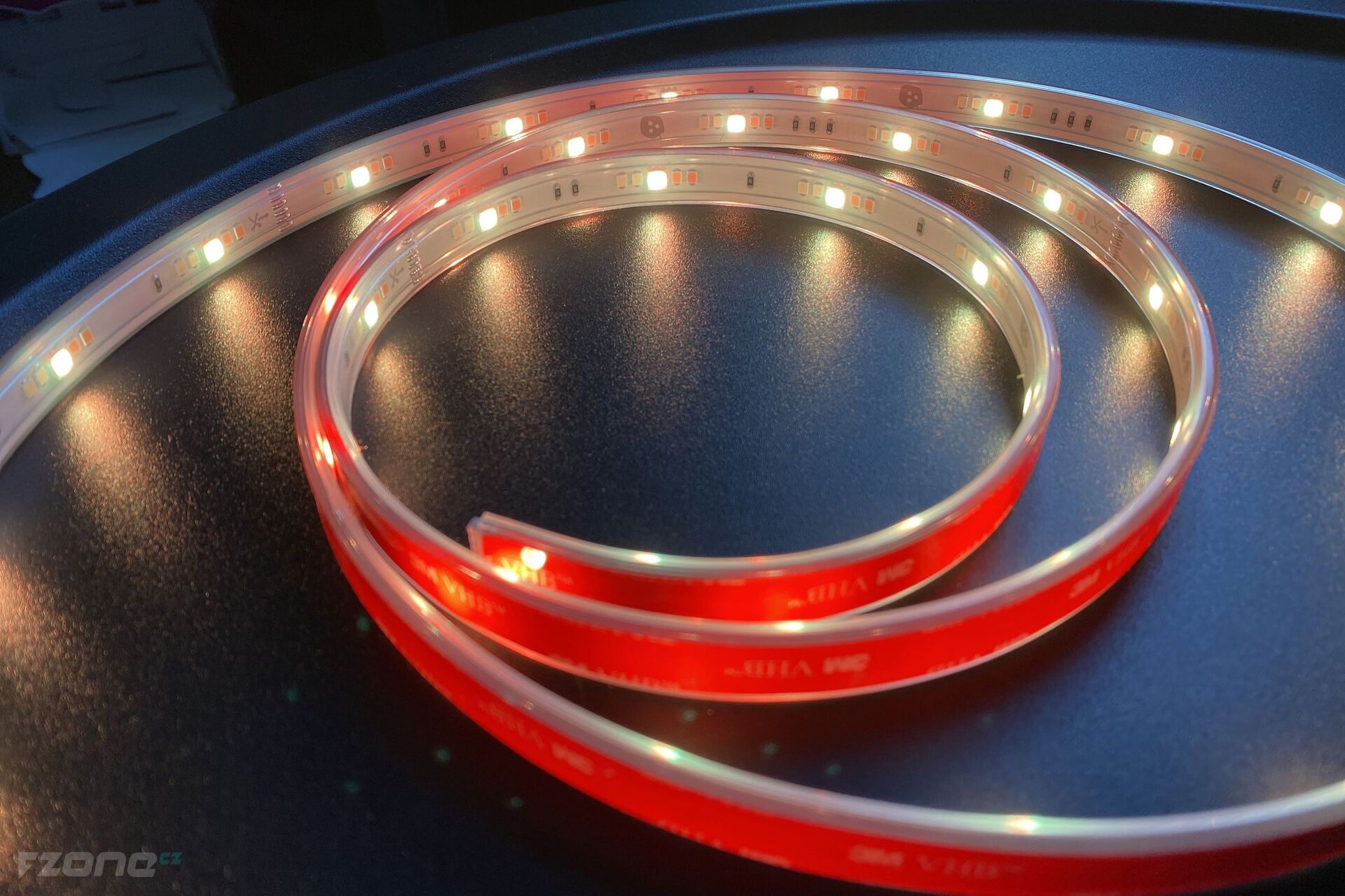 Nanoleaf Essentials Light Strips Starter Kit