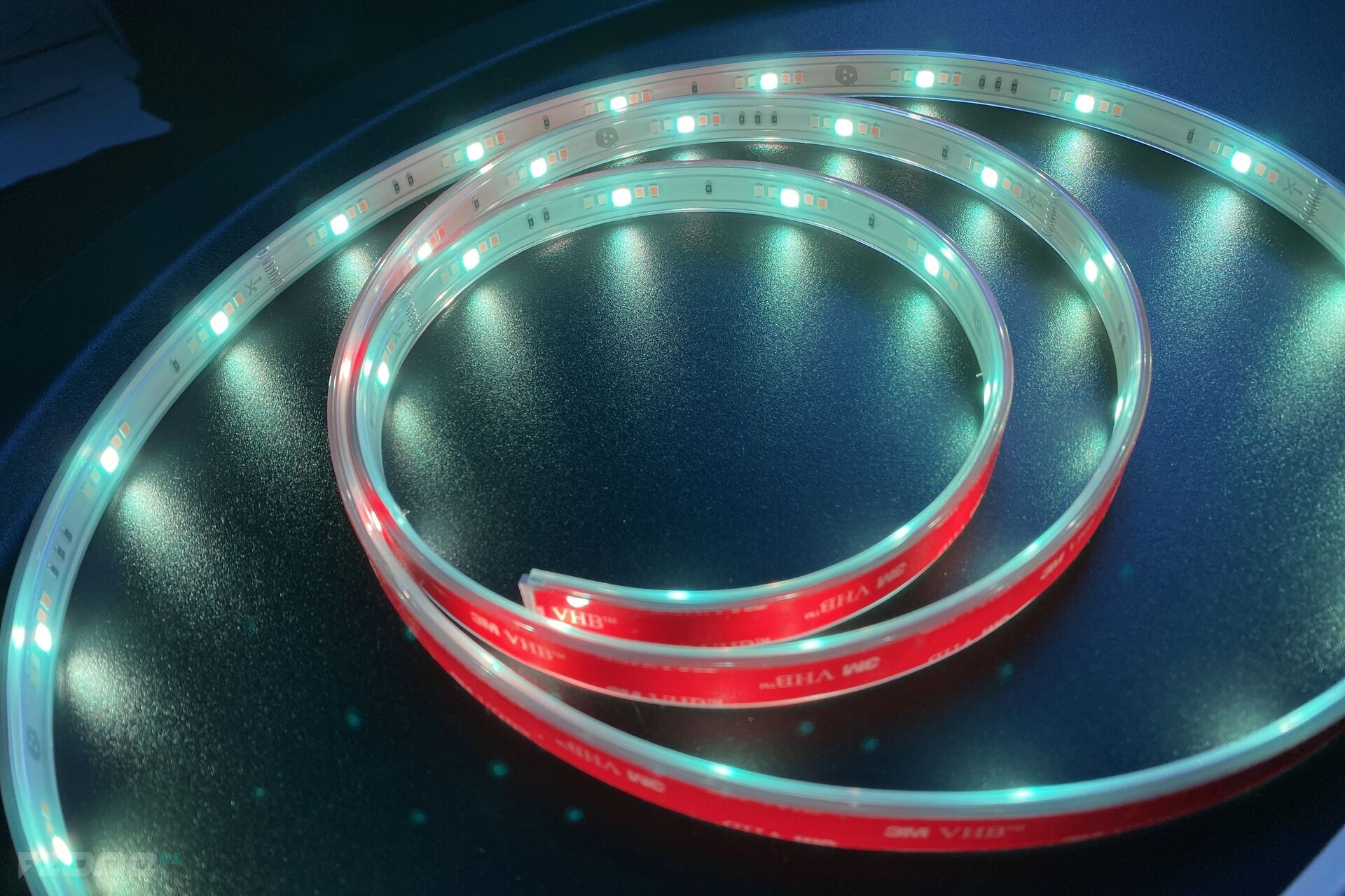 Nanoleaf Essentials Light Strips Starter Kit