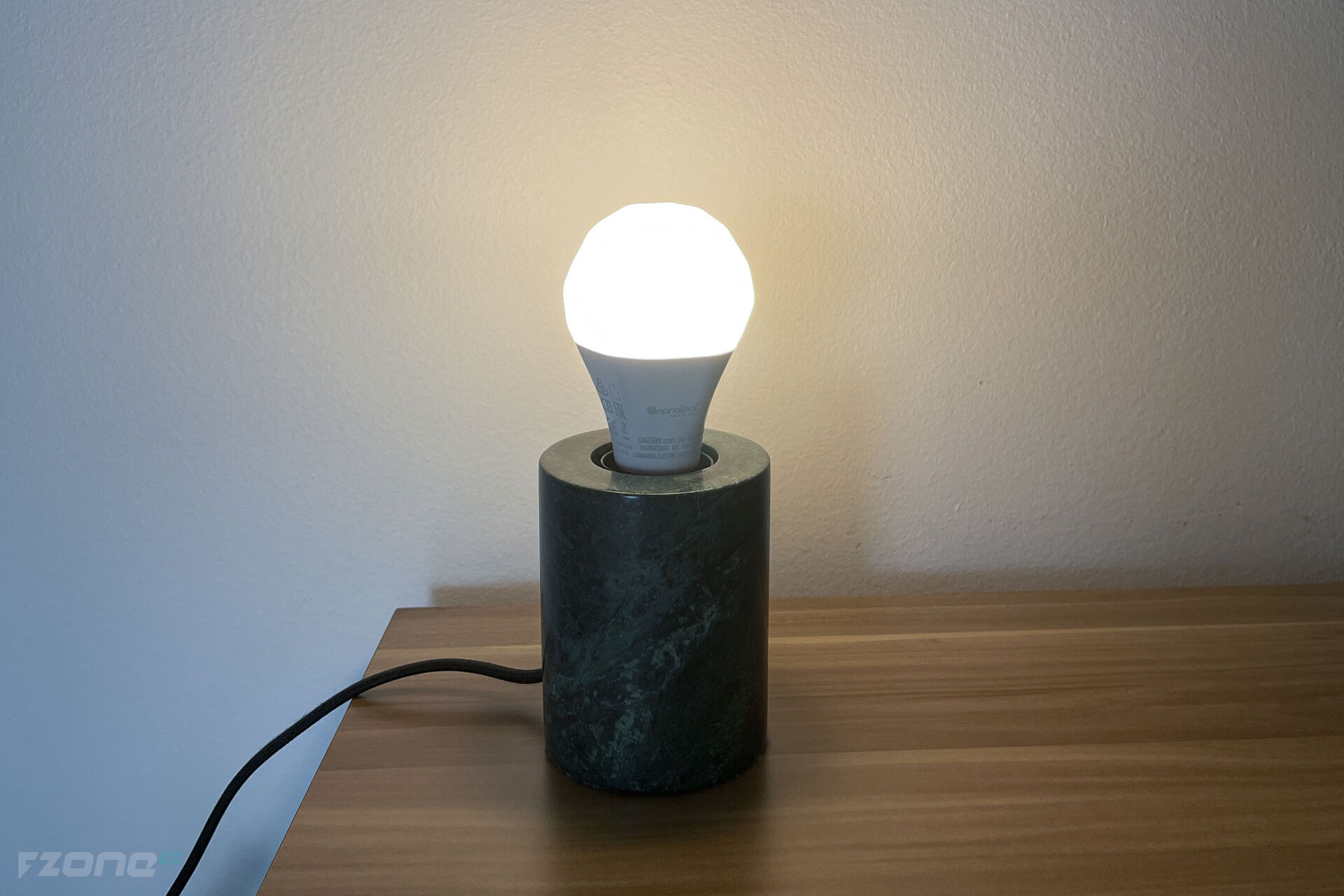 Nanoleaf Essentials Smart A19