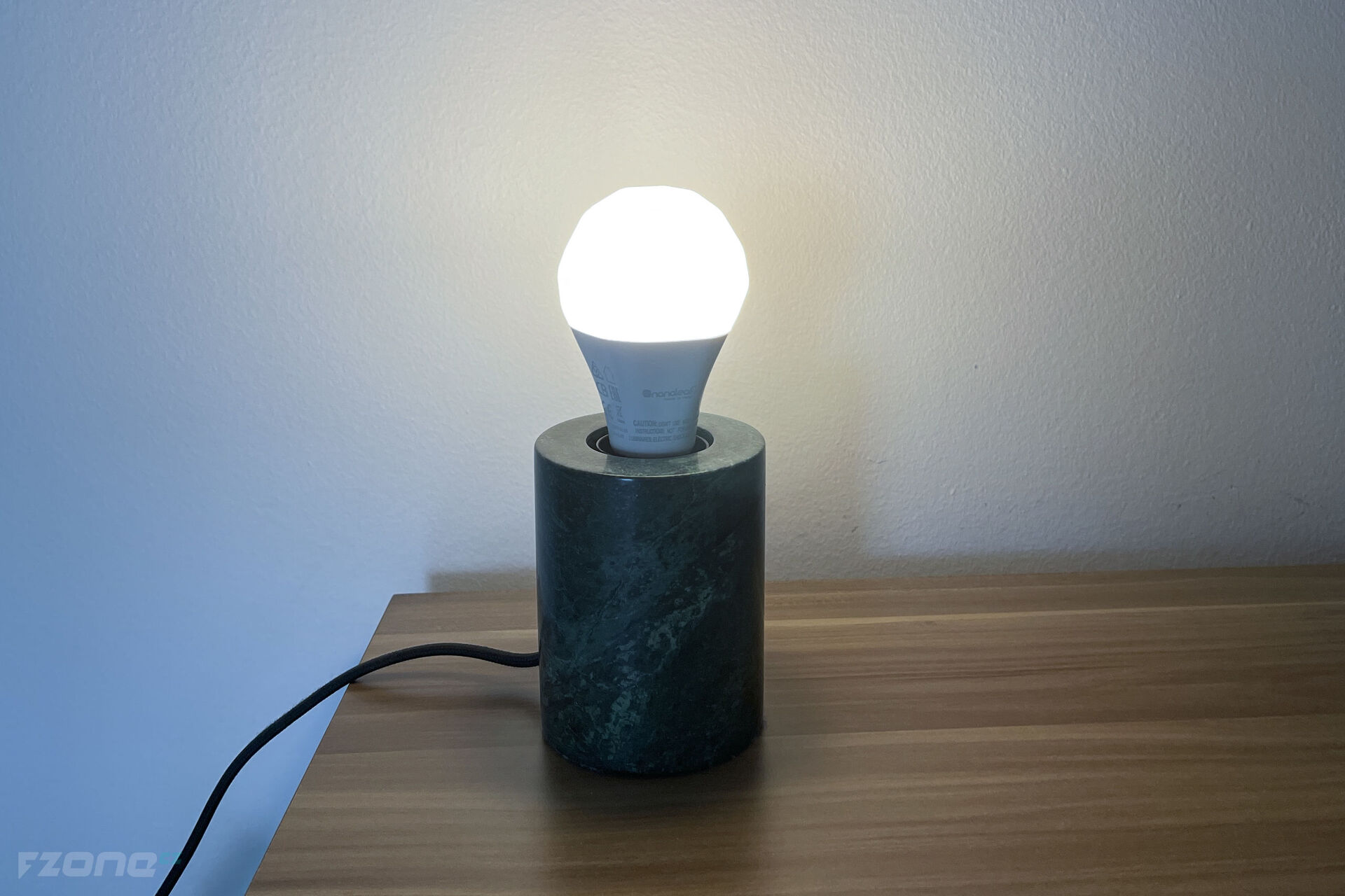 Nanoleaf Essentials Smart A19