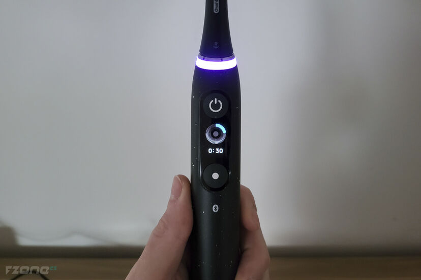 Oral-B iO Series 10