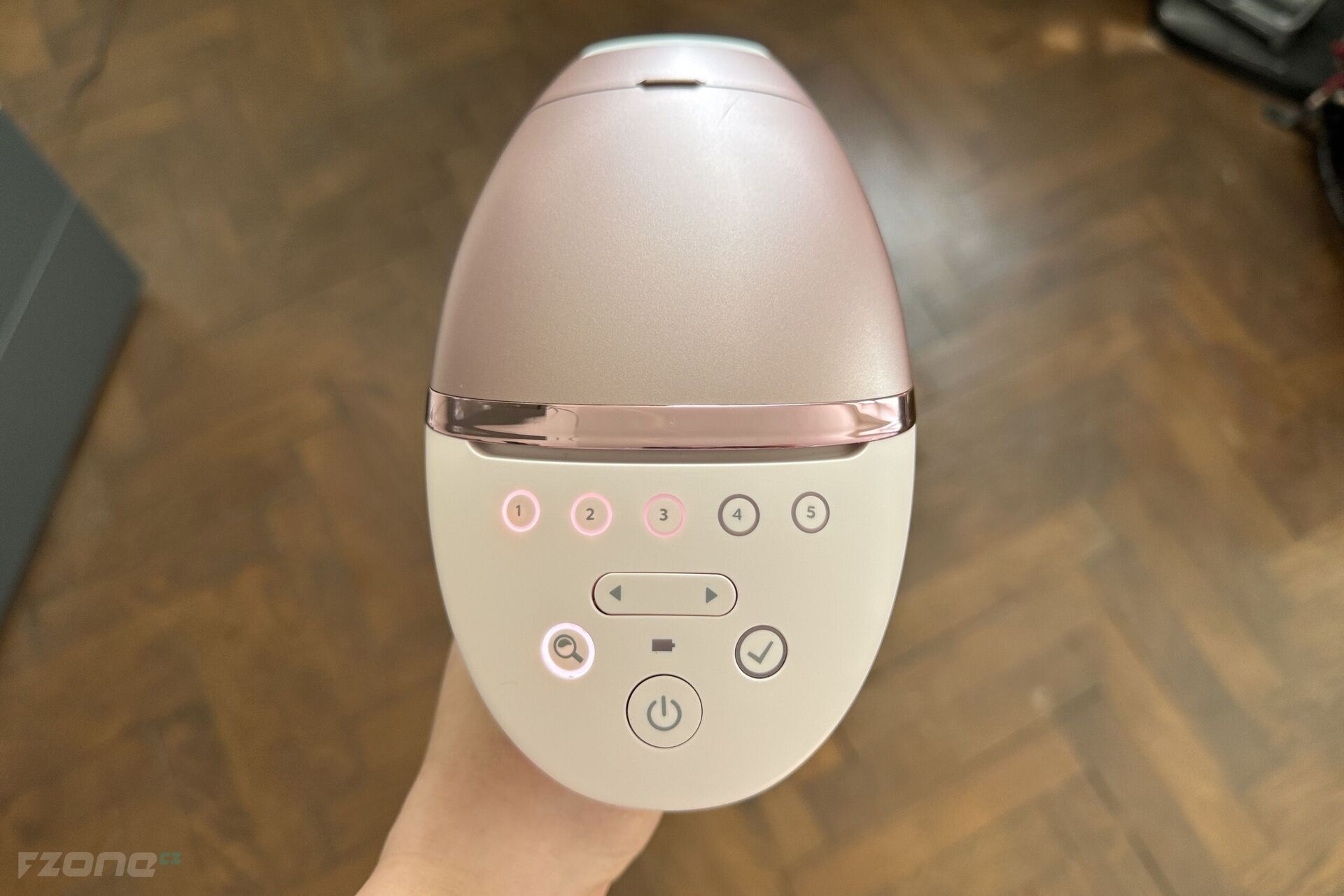 Philips Lumea IPL 9900 Series