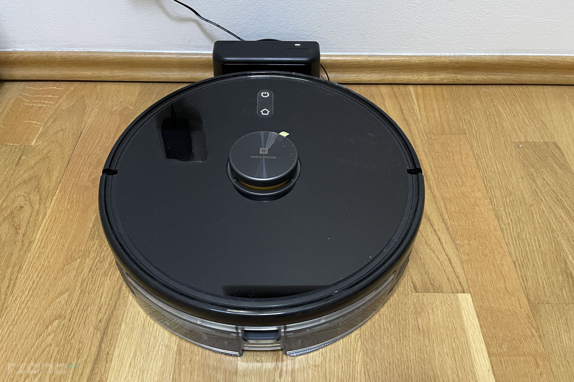 Realme Techlife Robot Vacuum