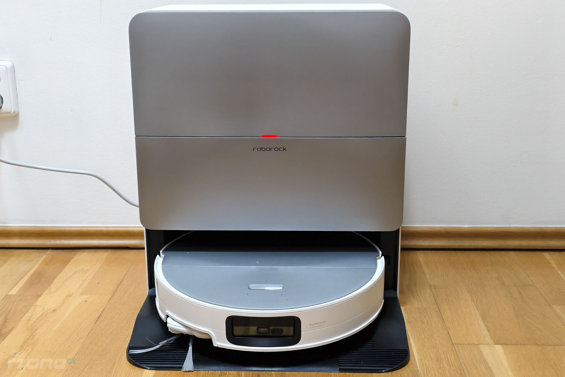 Roborock Saros 20 Sonic Complete