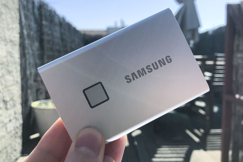 Samsung Portable SSD T7 Touch