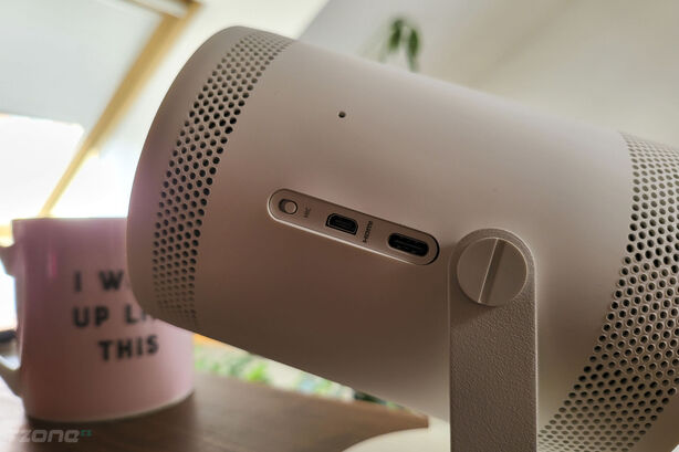 Samsung The Freestyle (2023)