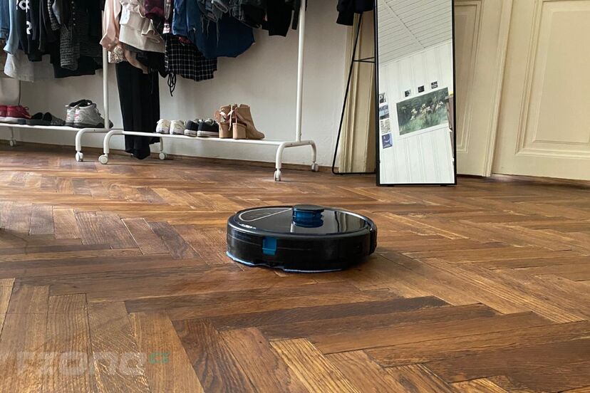 Sencor SRV 9250BK v akci