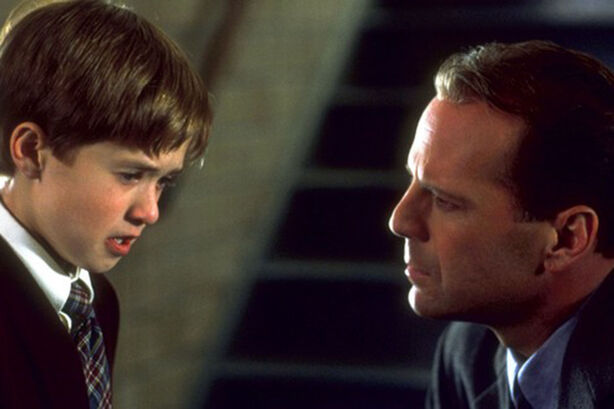 Šestý smysl (The Sixth Sense)