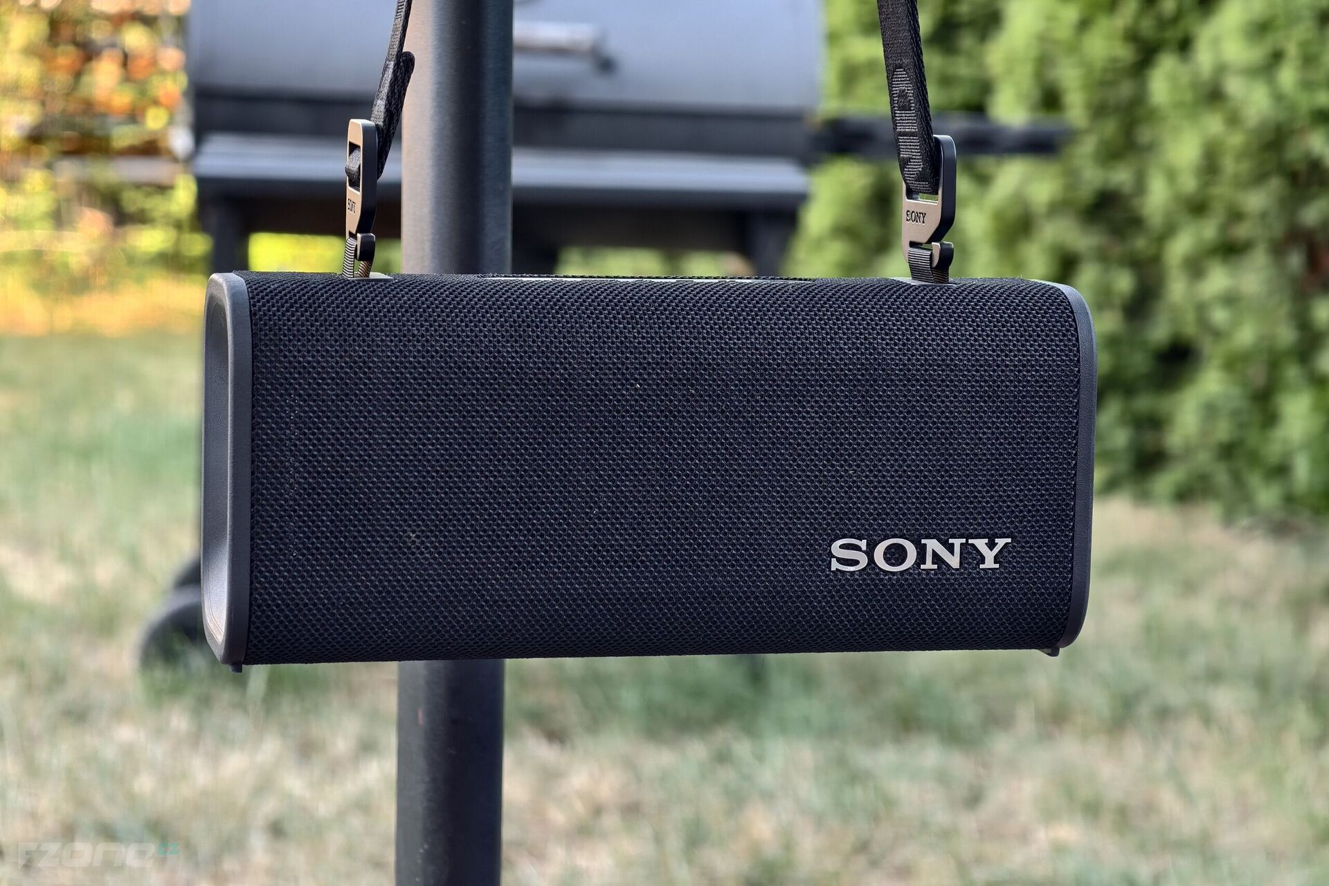 Sony ULT Field 3
