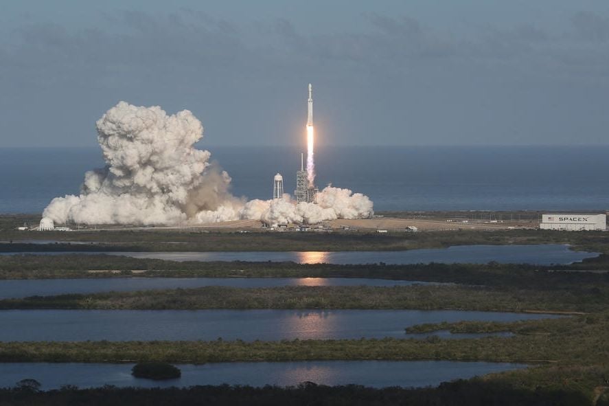 SpaceX - Falcon Heavy