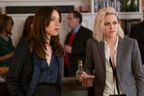 Šťastné a veselé (Happiest Season)