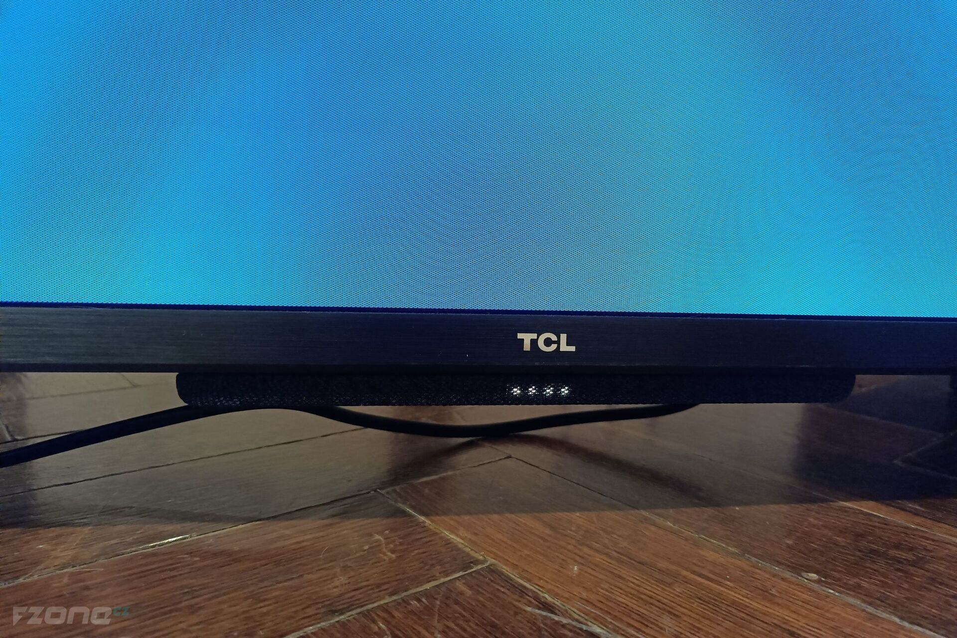 TCL P815