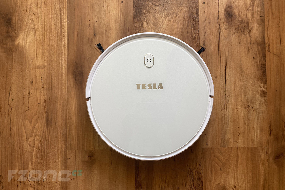 Tesla RoboStar iQ300