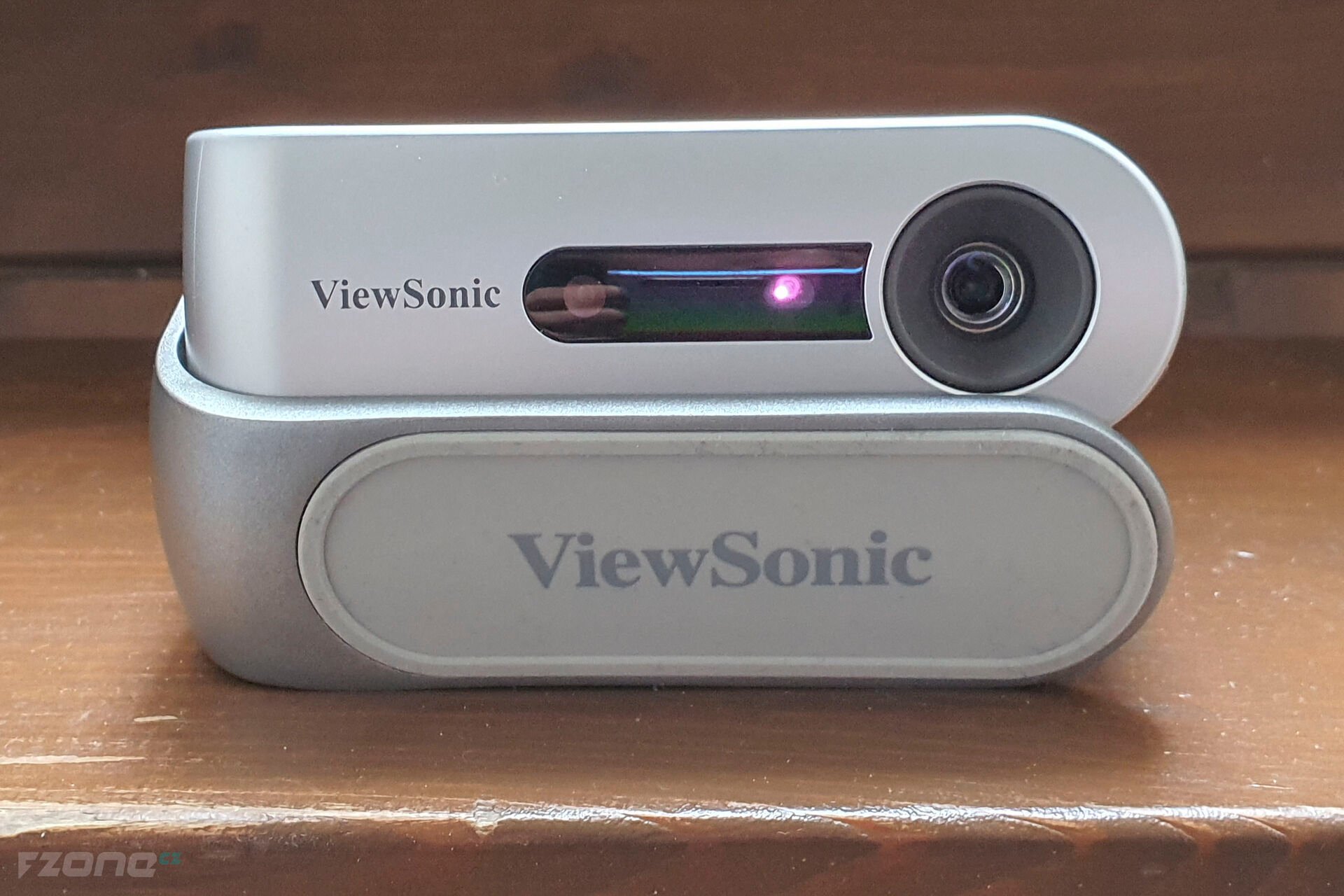 ViewSonic M1+