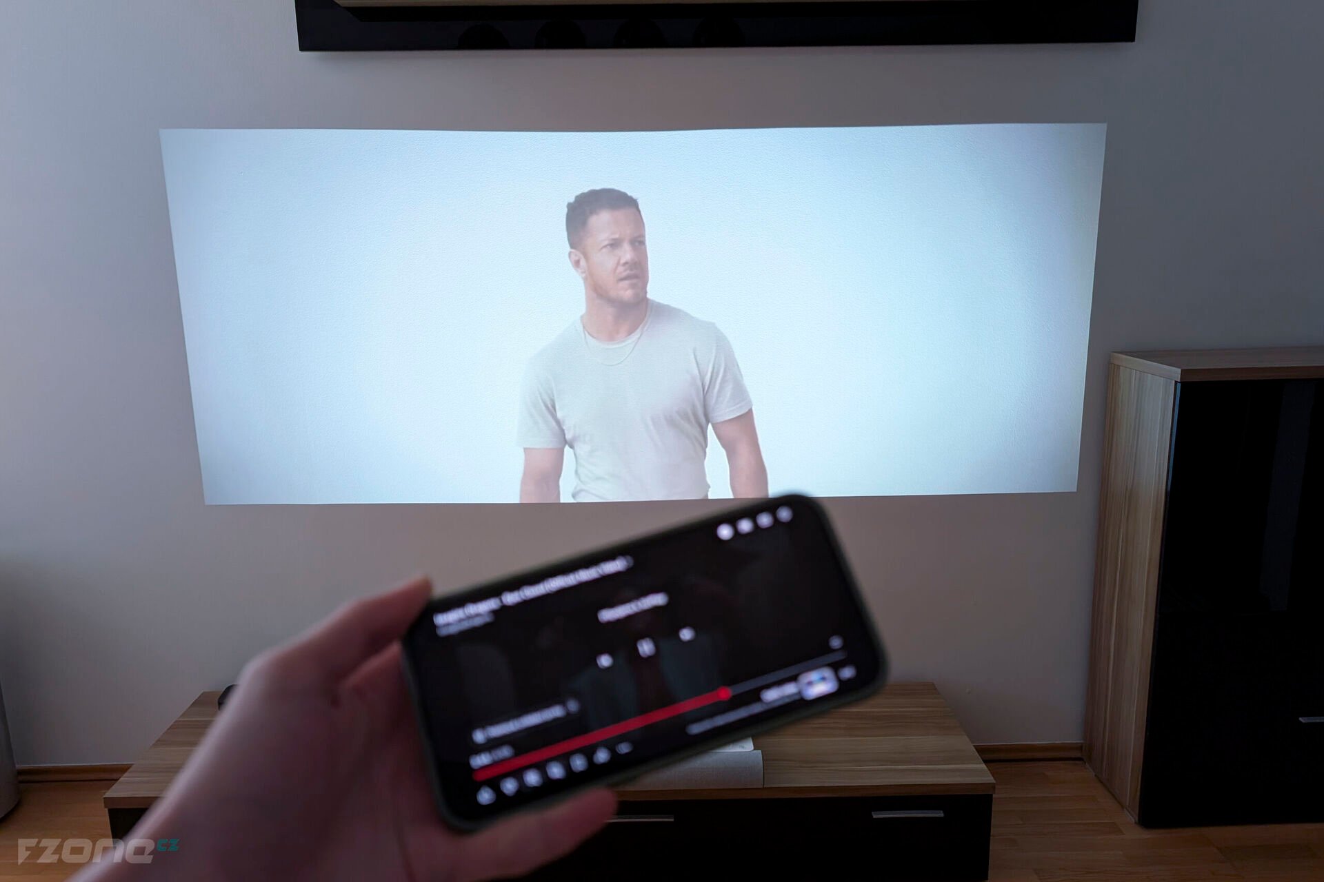 Zrcadlení YouTube na ViewSonic skrze AirPlay